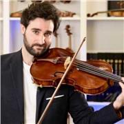 Teacher graduated from the Royal Academy of Music offers violin and viola and Chamber Music lessons to all kinds of levels.